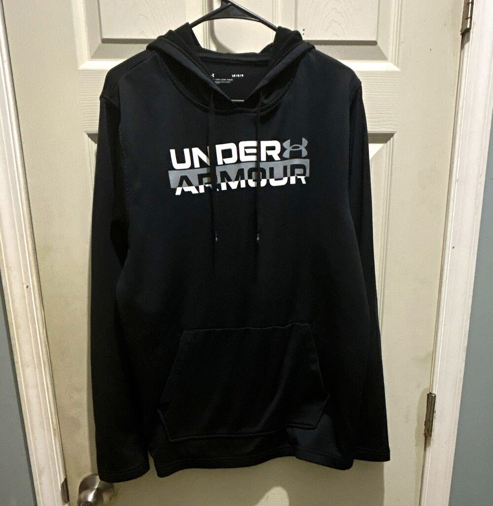 Under Armour Armour Fleece Men's L Black Pullover Hoodie Logo Loose Fit Pockets
